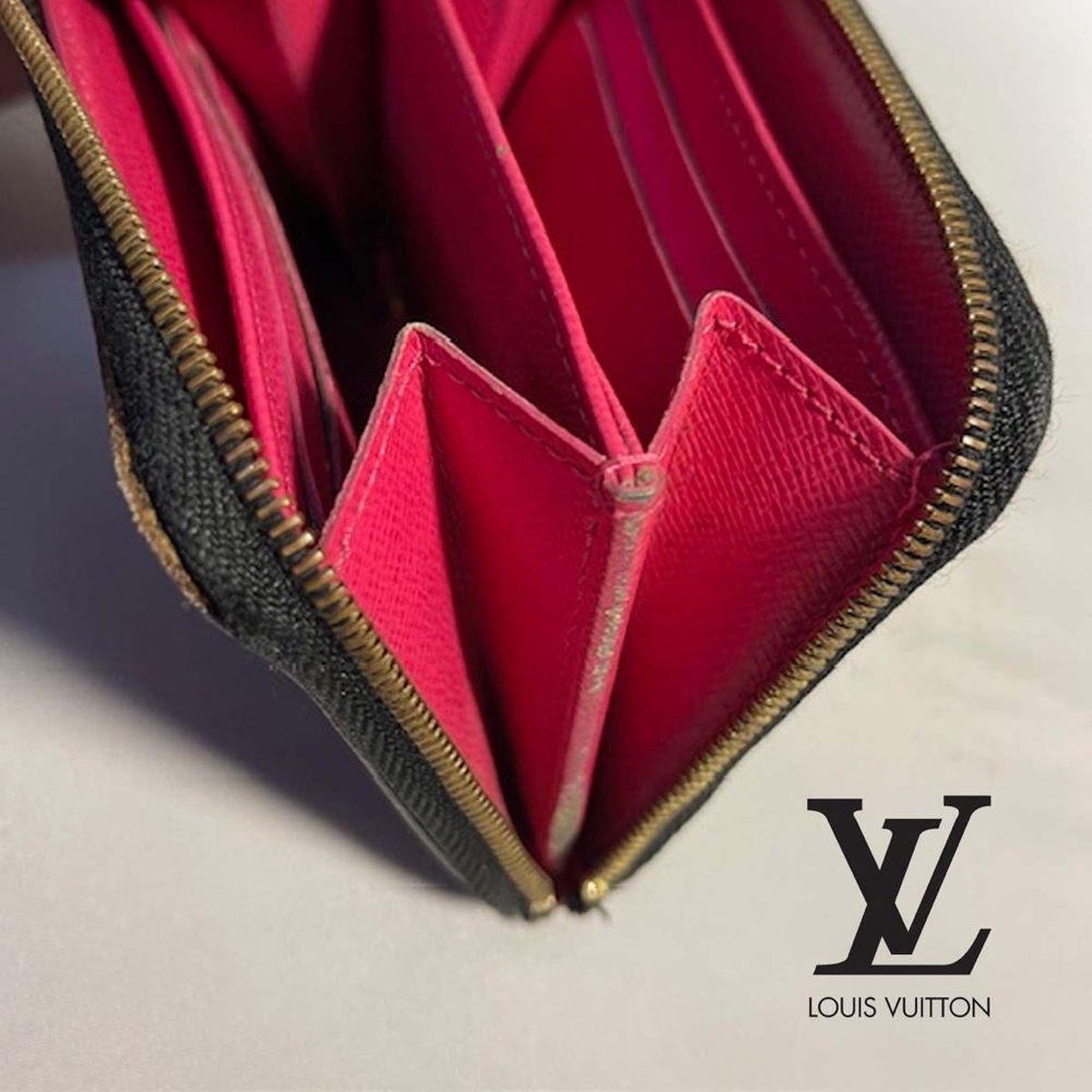 Louis Vuitton Monogram Multicolor Murakami Zippy Wallet RARE - Picture 6 of 9